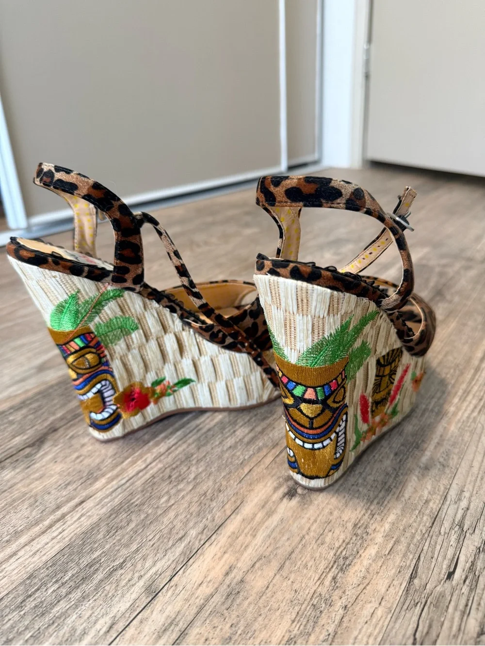 Bettie Page Leopard Tiki Wedges